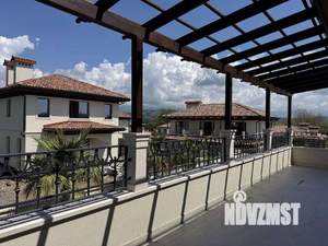 Дом 214м², 2-этажный, участок 7 сот.