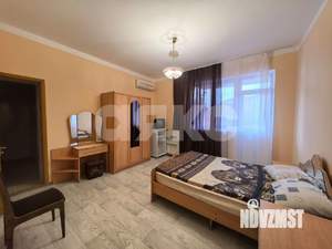 Дом 420м², 3-этажный, участок 6 сот.