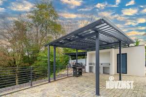 Коттедж 144м², 2-этажный, участок 5 сот.