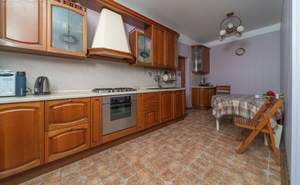 Дом 334м², 3-этажный, участок 7 сот.