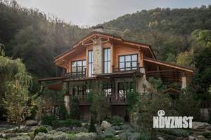 Дом 380м², 2-этажный, участок 10 сот.