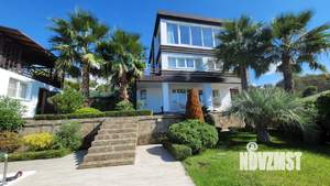 Дом 250м², 3-этажный, участок 6 сот.