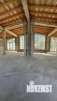 Дом 498м², 3-этажный, участок 8 сот.