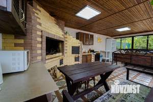 Дом 630м², 3-этажный, участок 10 сот.