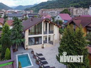 Дом 369м², 3-этажный, участок 6 сот.