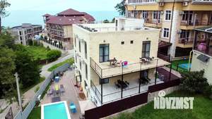 Коттедж 350м², 3-этажный, участок 6 сот.