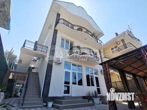 Дом 336м², 3-этажный, участок 7 сот.