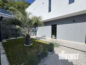 Дом 224м², 2-этажный, участок 4 сот.