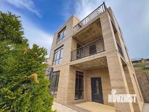 Дом 174м², 3-этажный, участок 5 сот.