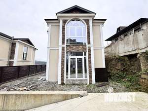 Дом 138м², 2-этажный, участок 3 сот.