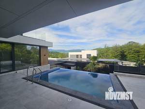 Дом 270м², 2-этажный, участок 6 сот.