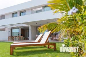 Дом 300м², 2-этажный, участок 8 сот.