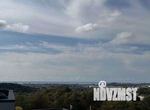 Дом 240м², 3-этажный, участок 4 сот.