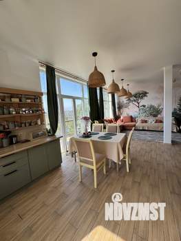 Дом 230м², 2-этажный, участок 5 сот.