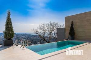 Коттедж 320м², 2-этажный, участок 10 сот.