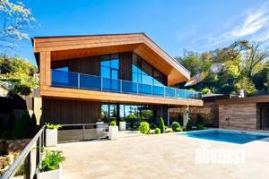 Дом 290м², 2-этажный, участок 12 сот.