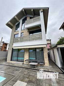 Дом 141м², 3-этажный, участок 3 сот.