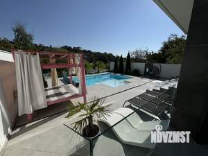 Дом 212м², 3-этажный, участок 5 сот.