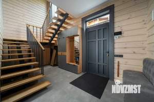 Дом 180м², 2-этажный, участок 4 сот.