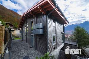 Дом 180м², 2-этажный, участок 4 сот.