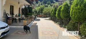 Дом 570м², 3-этажный, участок 11 сот.