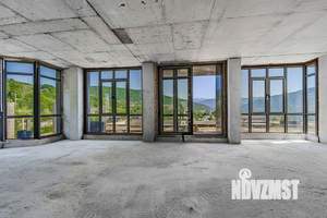 Дом 282м², 3-этажный, участок 5 сот.