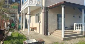 Дом 240м², 3-этажный, участок 9 сот.