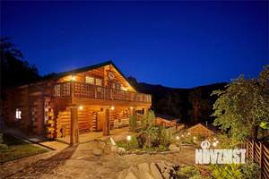 Дом 220м², 2-этажный, участок 10 сот.