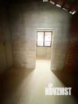 Дом 520м², 3-этажный, участок 10 сот.