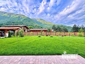 Коттедж 630м², 2-этажный, участок 30 сот.