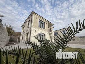 Дом 184м², 2-этажный, участок 4 сот.