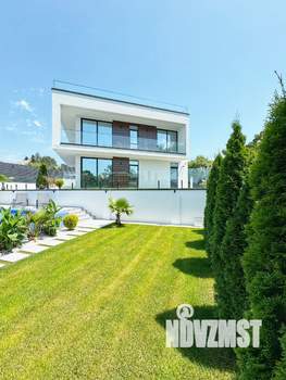 Дом 300м², 2-этажный, участок 6 сот.