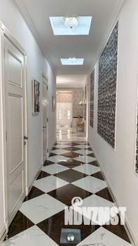 Дом 1210м², 3-этажный, участок 27 сот.