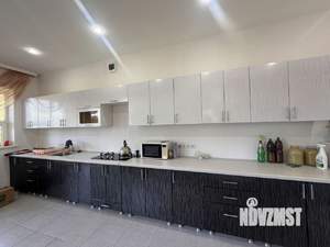 Дом 198м², 2-этажный, участок 5 сот.