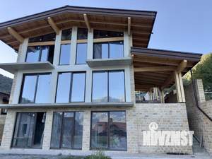 Дом 285м², 3-этажный, участок 6 сот.