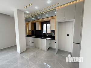 Дом 180м², 2-этажный, участок 3 сот.