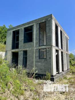 Дом 140м², 2-этажный, участок 4 сот.