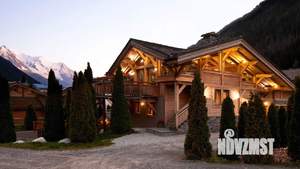 Коттедж 890м², 2-этажный, участок 12 сот.