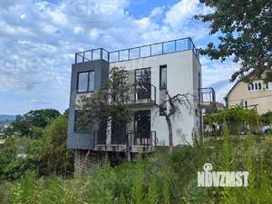 Дом 135м², 3-этажный, участок 7 сот.