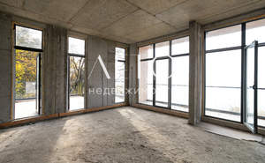 Дом 267м², 3-этажный, участок 6 сот.