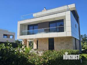 Дом 650м², 3-этажный, участок 9 сот.