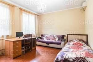 Дом 200м², 2-этажный, участок 3 сот.