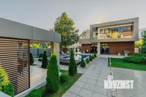 Дом 380м², 2-этажный, участок 8 сот.