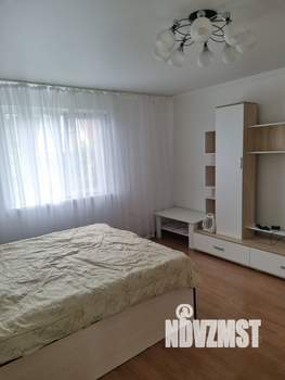 Дом 63м², 3-этажный, участок 6 сот.