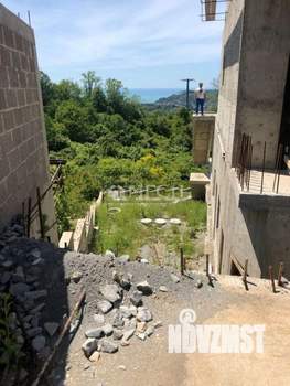 Дом 382м², 3-этажный, участок 10 сот.