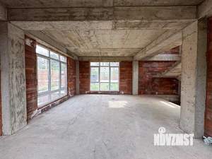 Дом 174м², 3-этажный, участок 5 сот.