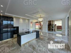 Дом 350м², 3-этажный, участок 16 сот.