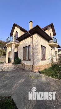 Дом 220м², 2-этажный, участок 5 сот.