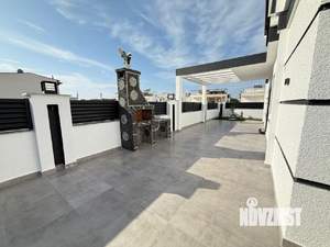 Дом 180м², 2-этажный, участок 3 сот.