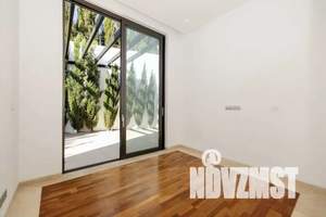 Дом 230м², 2-этажный, участок 4 сот.